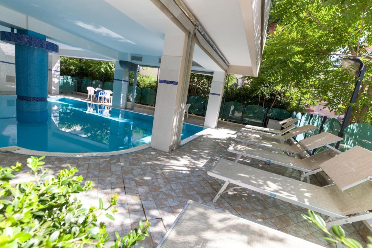 Hotel Gabbiano Κατόλικα Εξωτερικό φωτογραφία