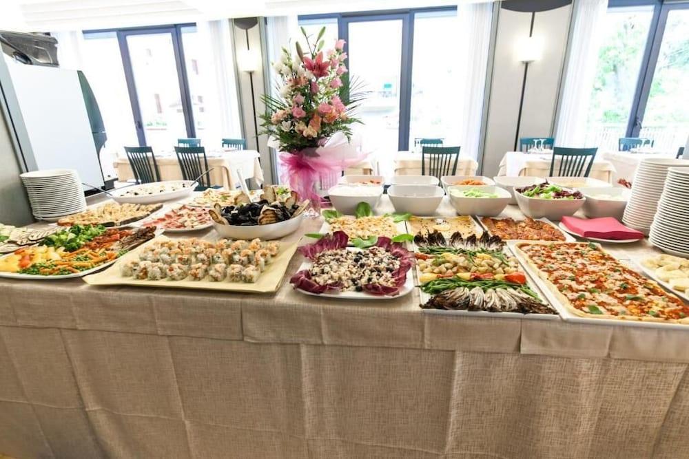 Hotel Gabbiano Κατόλικα Εξωτερικό φωτογραφία